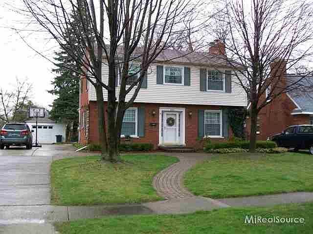 1st image of 207 Beuland Ave