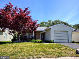 25 Sherwood Pl, Southampton, NJ 08088