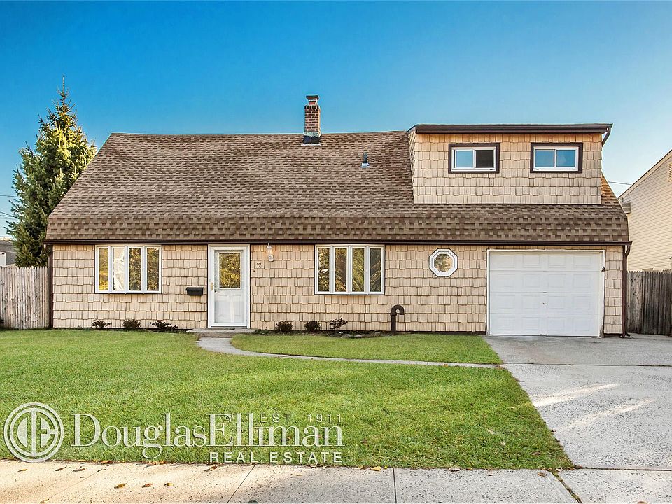 1st image of 37 Water Ln N