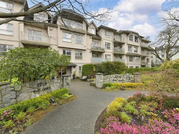 1715 Richmond Ave #406, Victoria, BC V8R 4P9