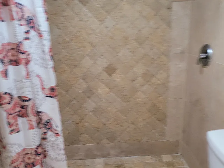 510 NE 17th Ave #105 — Photo 24