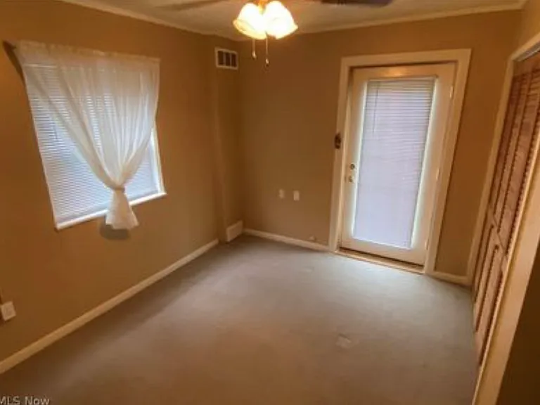 1270 Concord St NW — Photo 8