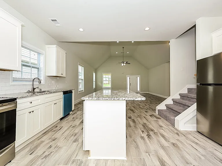 127 Hunts Mill Cir — Photo 7