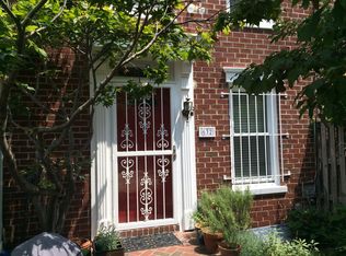 632 Browns Ct SE #632, Washington, DC 20003