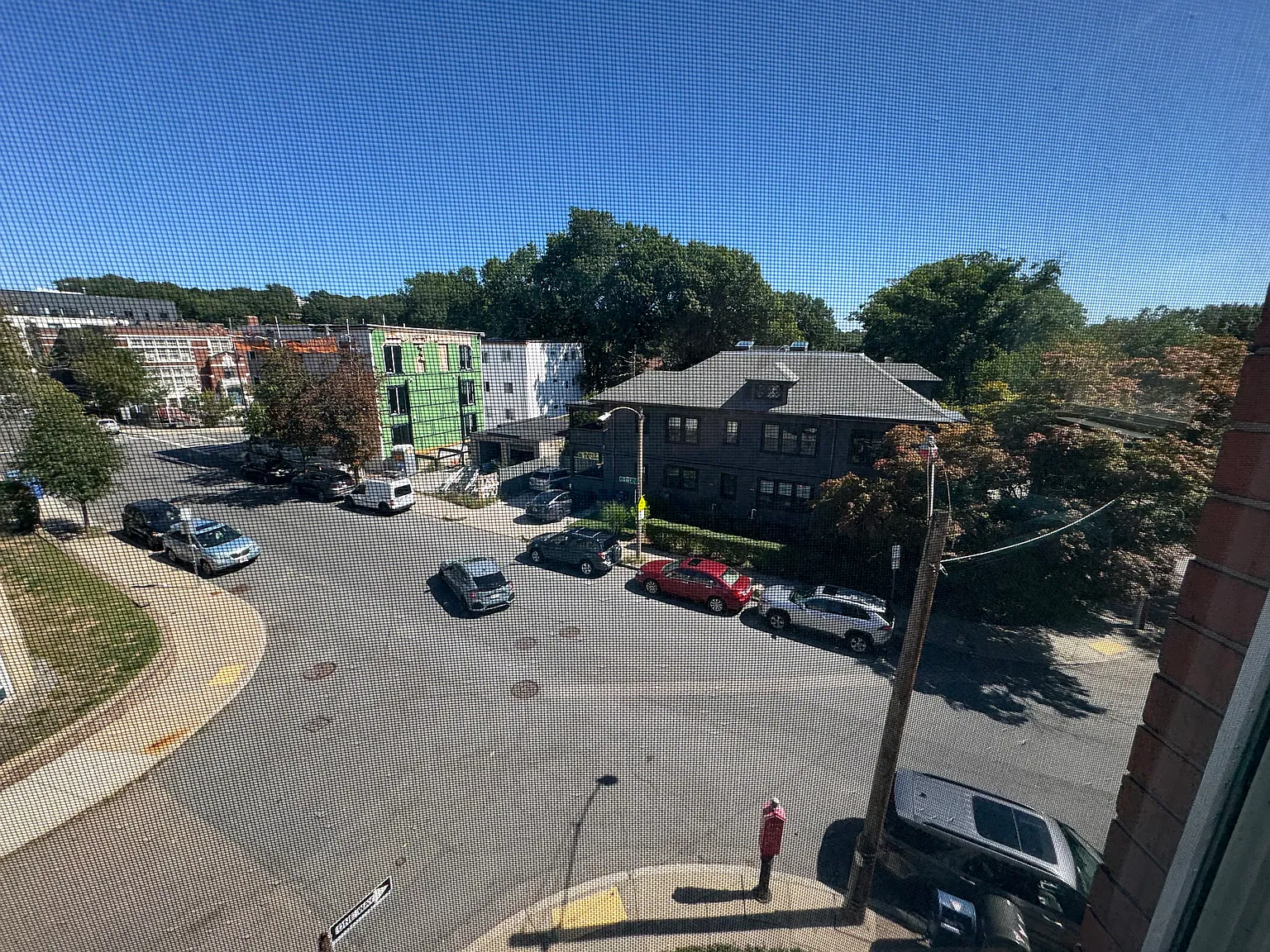 2 bed, 9999 sqft, $2,725 — Photo 3