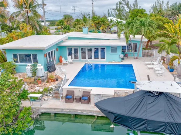 51 Drost Dr, Cudjoe Key, FL 33042