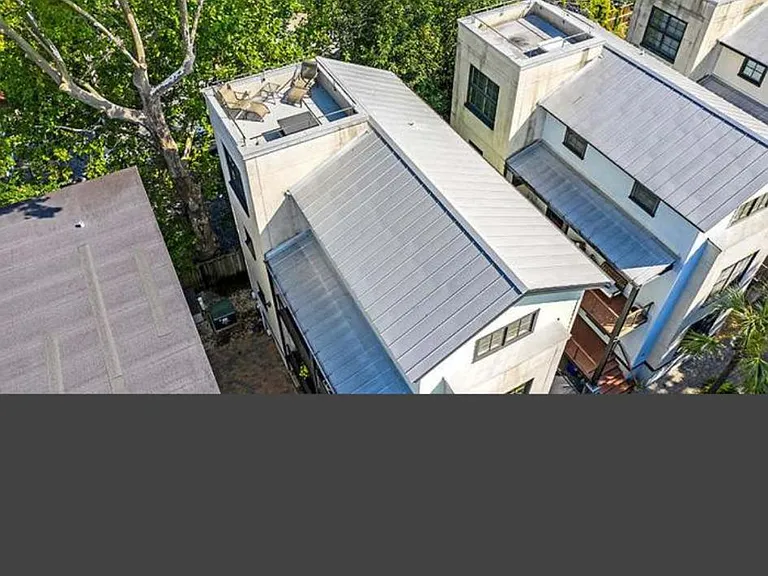 8 Brewster Ct — Photo 10