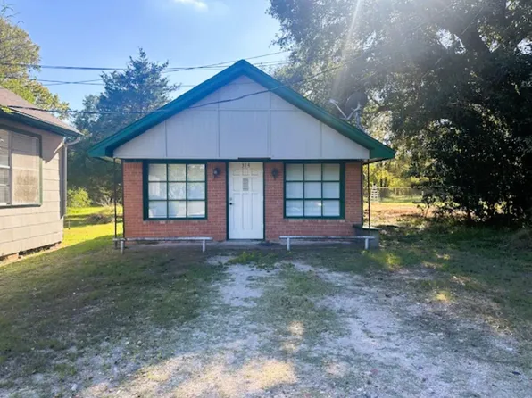 314 Prospect Dr, Trinity, TX 75862