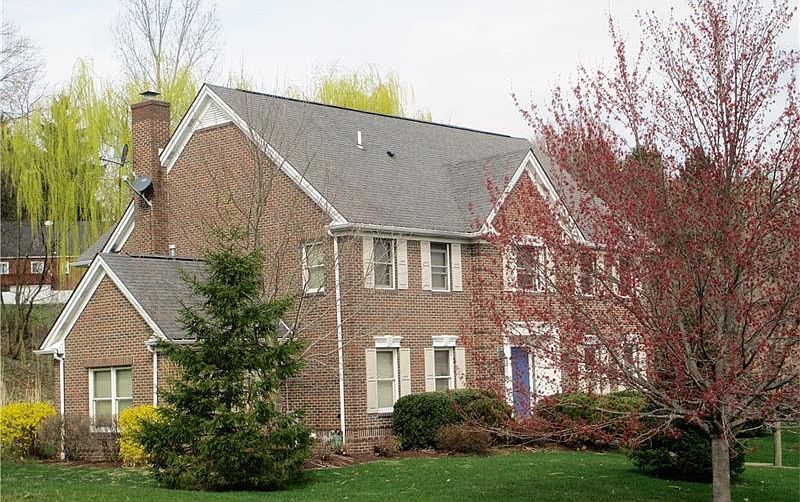 1st image of 529 Brookdale Dr