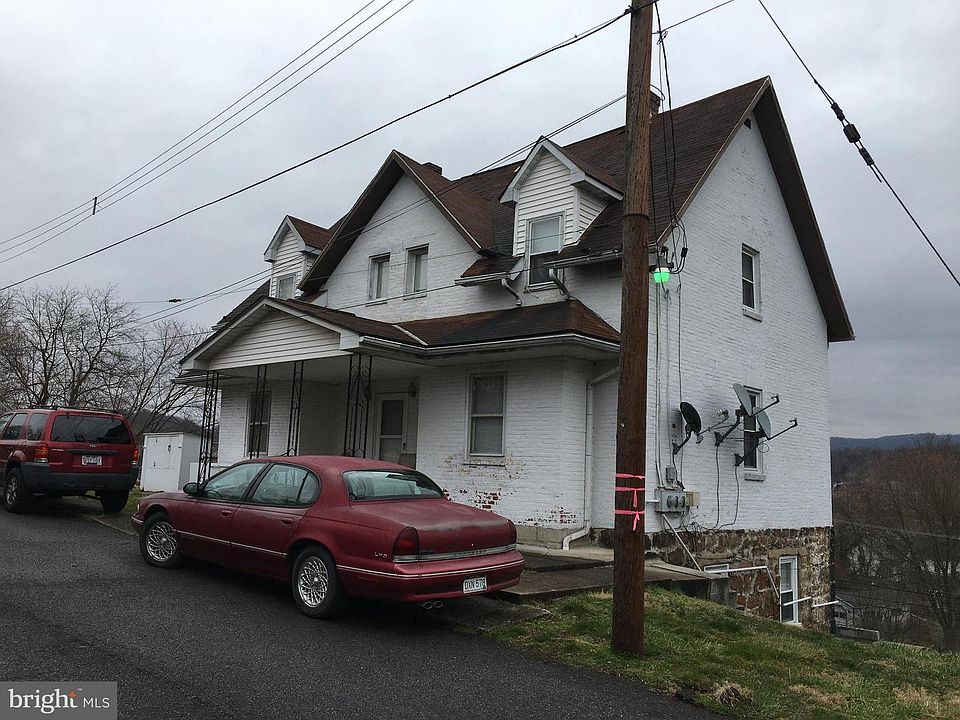 2nd image of 88 Carpenter Ave