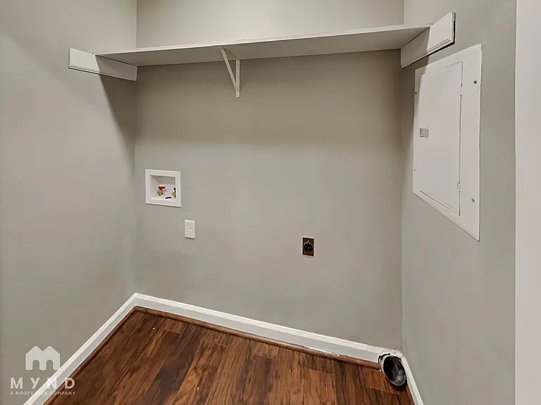 3504 Berdan Ct — Photo 15