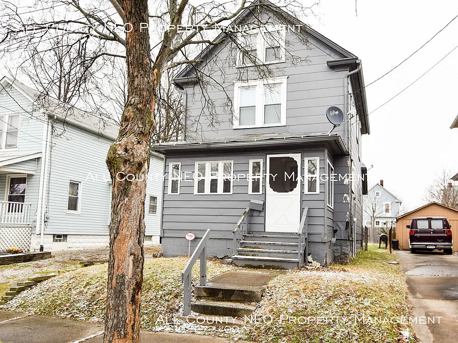 1185 Wilbur Ave photo 1