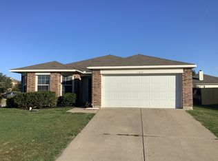 1211 Eagles Nest Trl, Krum, TX 76249
