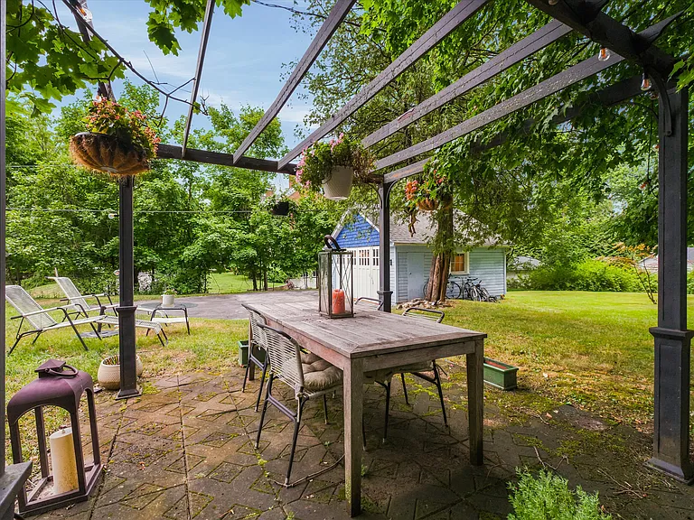 108 Hooker Ave — Photo 35