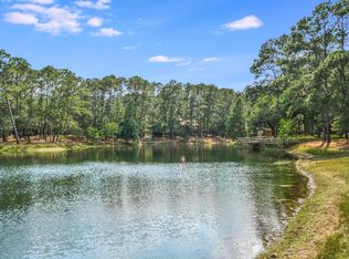 124 Broken Bow, La Grange, TX 78945