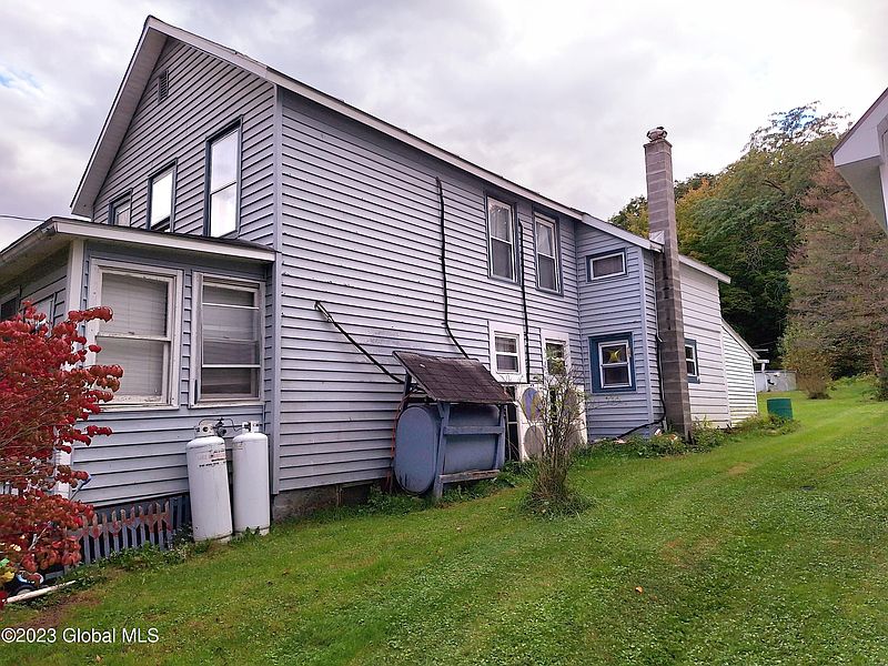 2nd image of 25 Blinn Street