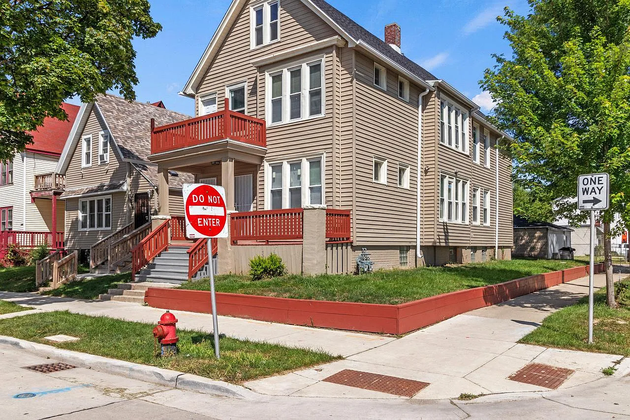 2400 North 22nd STREET #2402 photo 1