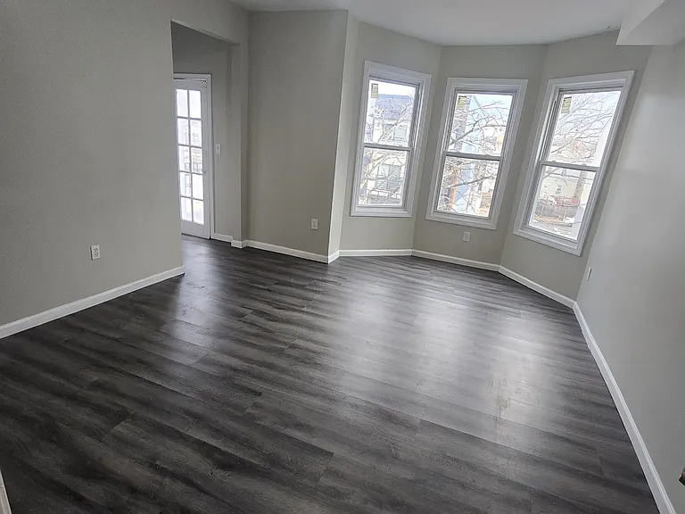 220 N 5th St #R22 — Photo 5