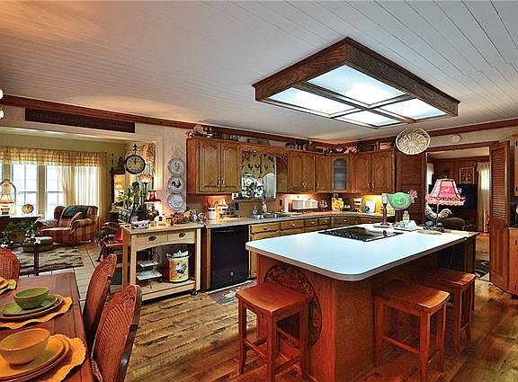 4th image of 2130 County Road 3318