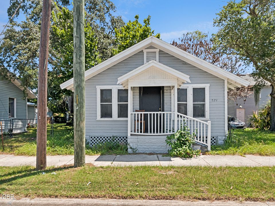1st image of 821 N Ridgewood Ave