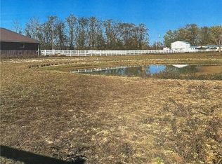 175 Ivy Ln, Gallipolis Ferry, WV 25515