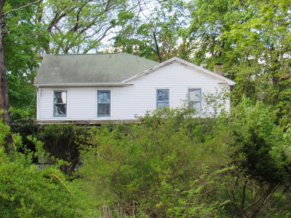 2nd image of 6 Church St
