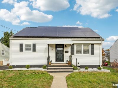 28 South Dr, Rochelle Park, NJ, 07662