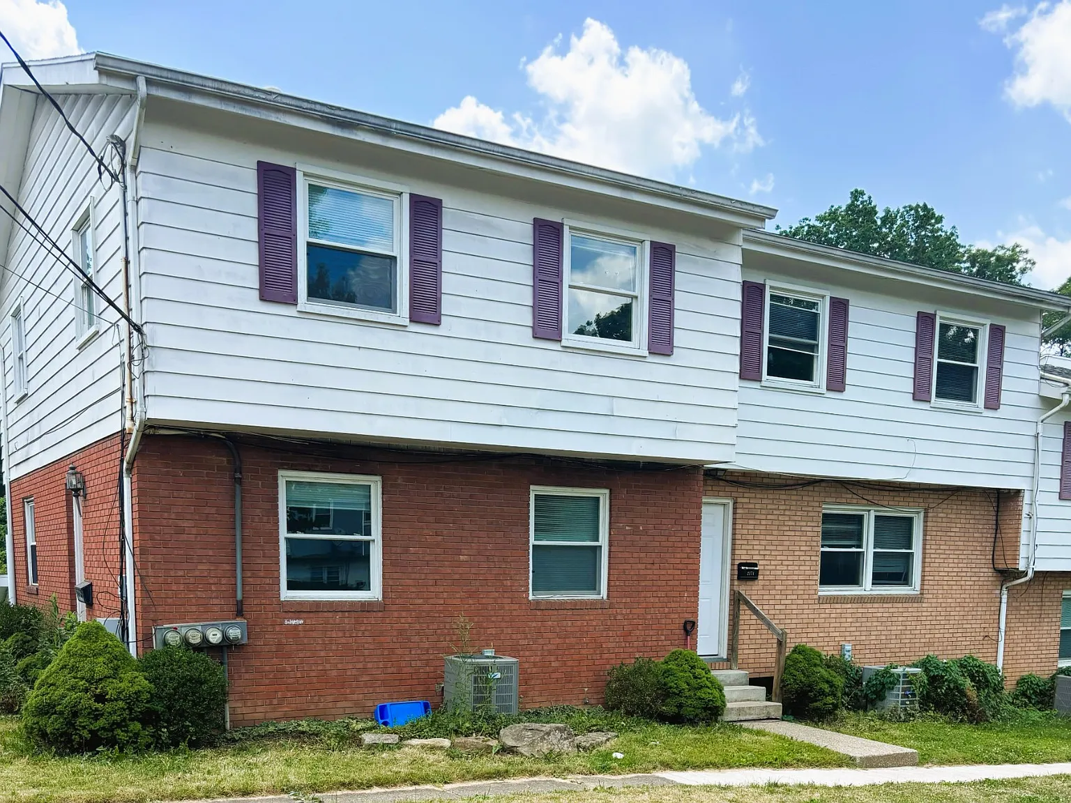 3 bed, 1100 sqft, $1,395 — Photo 1