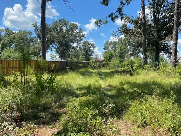 2692 Martin Dr, Donalsonville, GA 39845
