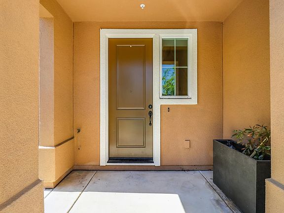5th image of 17529 Butterfield Blvd