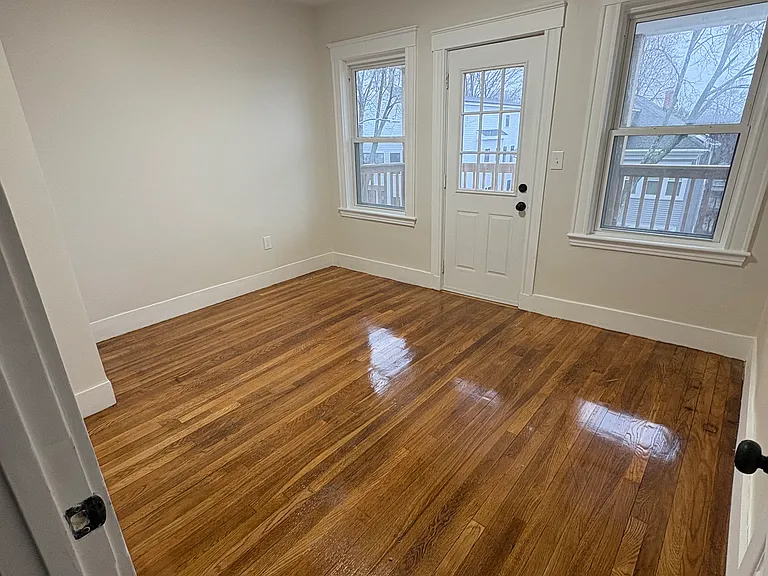 30-32 Westmore Rd #2 — Photo 6