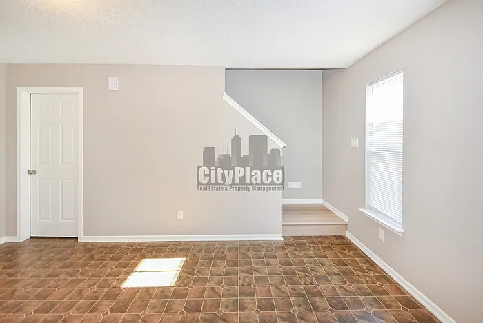 954 Brookstone Dr — Photo 8