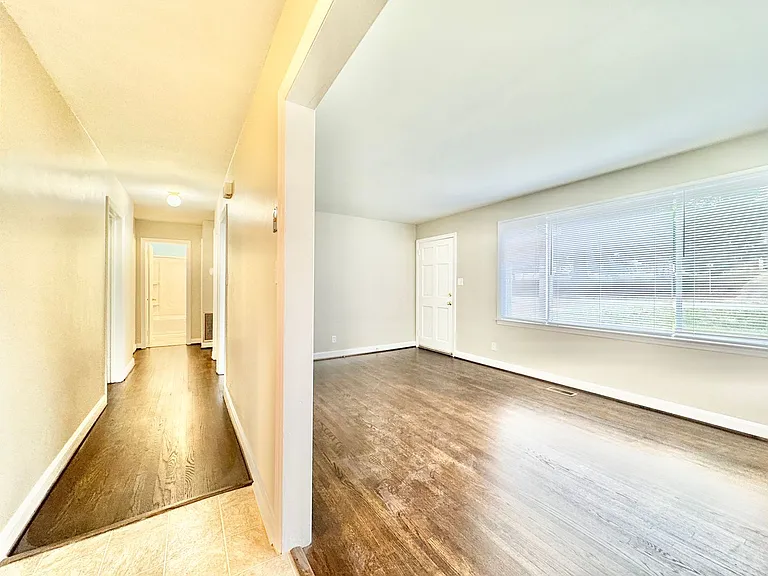 4617 Tower Rd — Photo 5