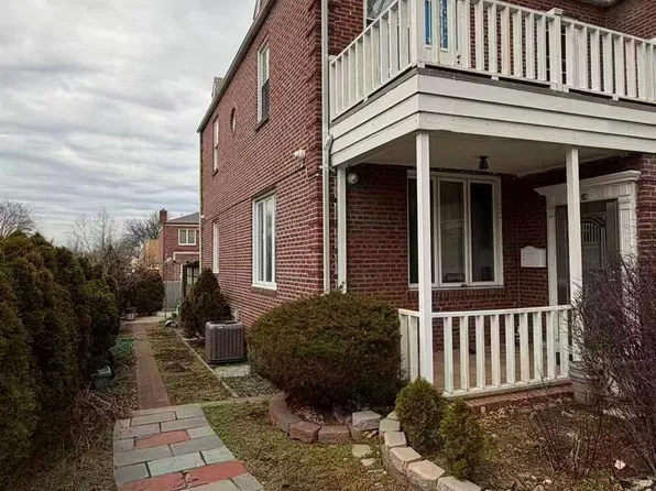 100-01 75TH Avenue, Forest Hills, NY 11375