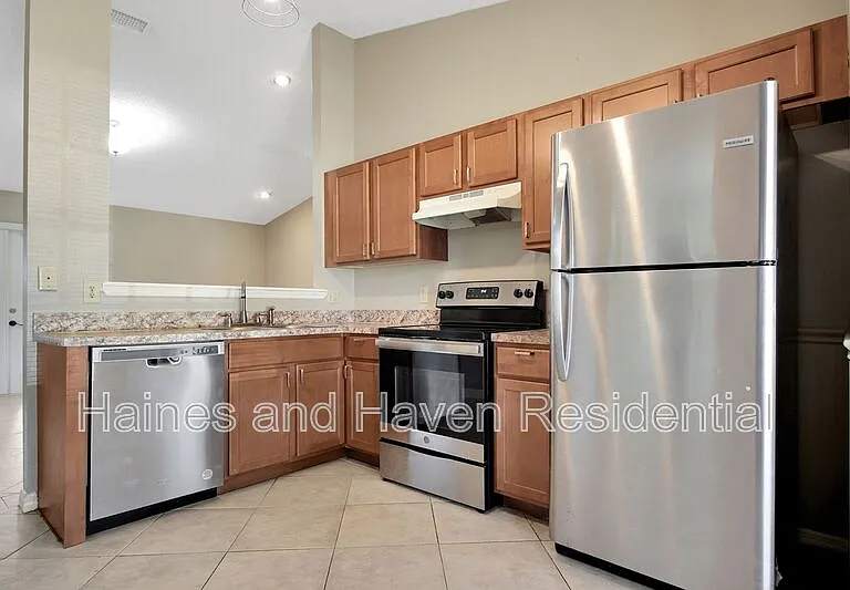 4113 Eagle Feather Dr — Photo 6