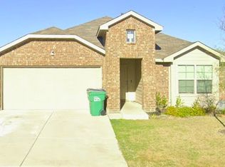 5904 Harvey Gap Ln, Argyle, TX 76226