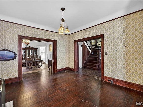 12th image of this home