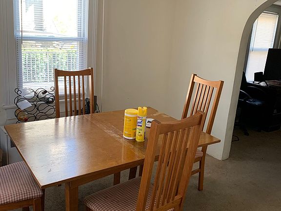 4th image of 81 Cedar St Floor 1