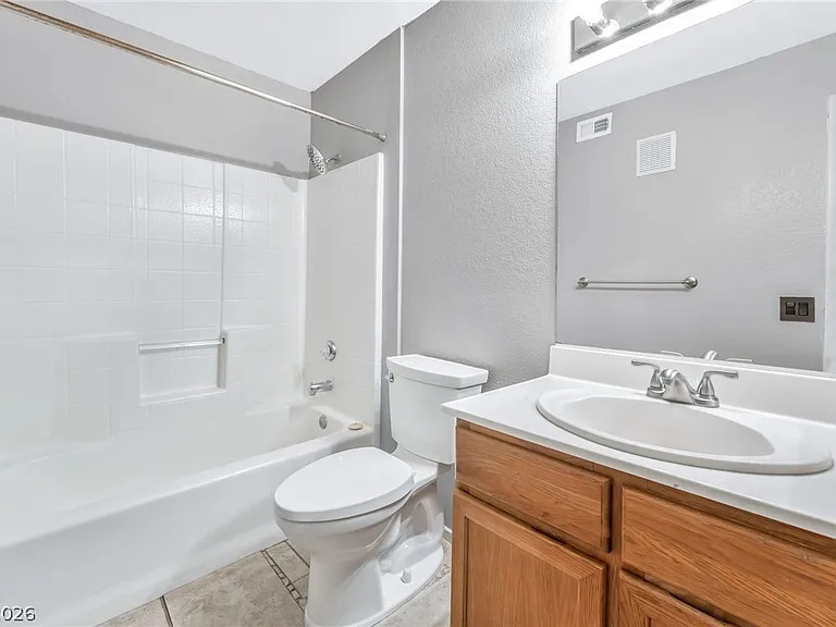 3125 Casey Dr #202 — Photo 21