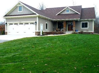 13211 Burroughs St, Lowell, MI 49331