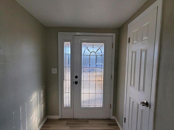 4th image of 8201 Dempsey Ave