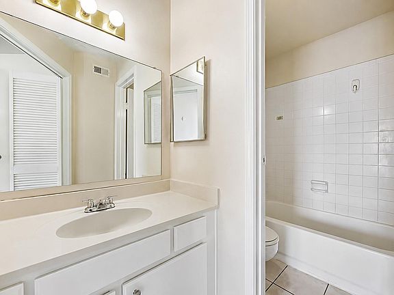 4th image of 10101 S Gessner Rd APT 316