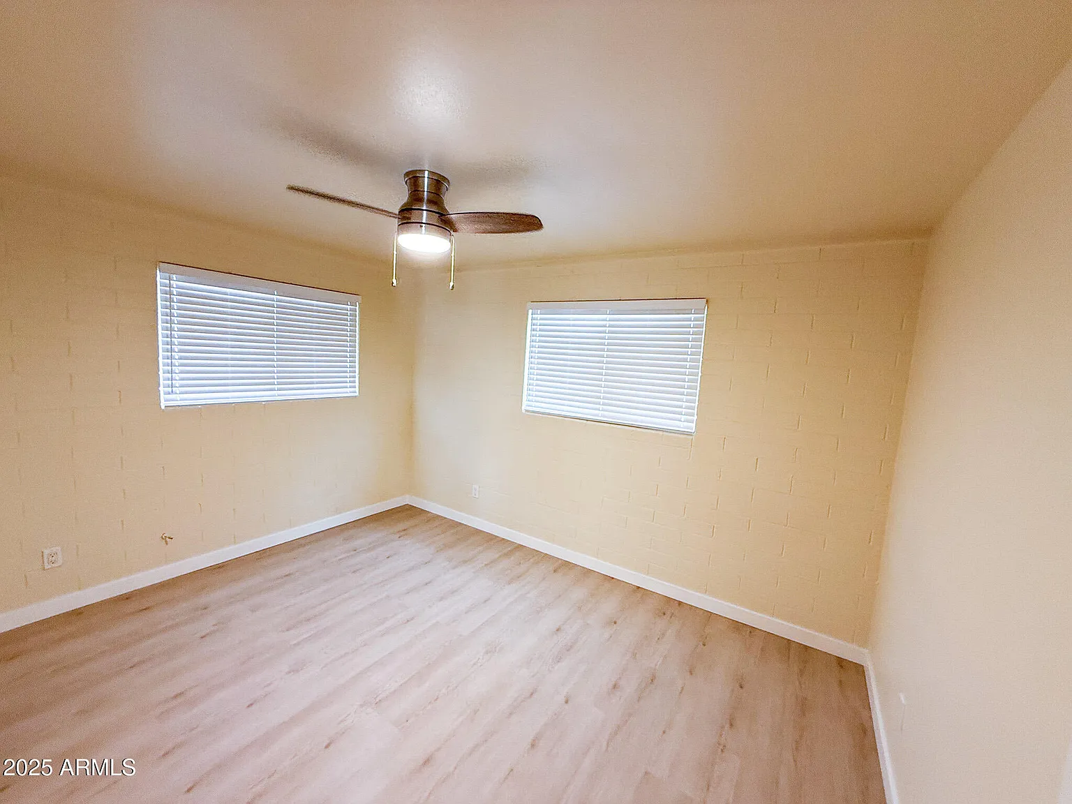 2 bed, 1.0 bath, 822 sqft, $1,695 — Photo 4