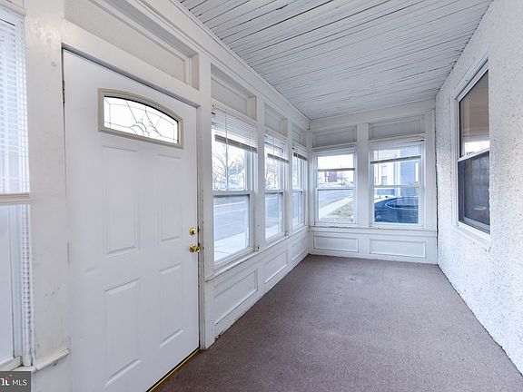 3rd image of 60 E Barber Ave