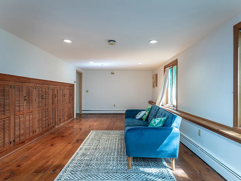 230 E Litchfield Rd — Photo 20