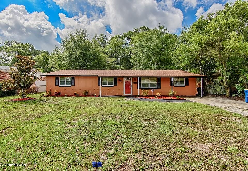 1st image of 2132 Barry Dr S