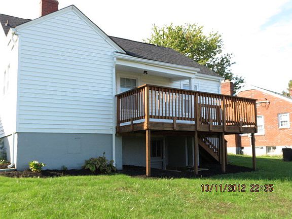 2nd image of 211 Emmette St