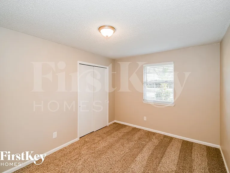10860 Hoof Print Dr — Photo 12