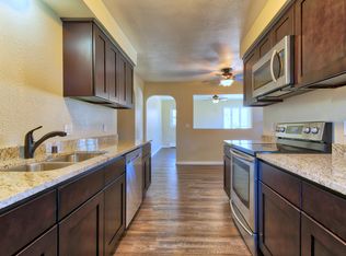 6420 39th Ave, Kenosha, WI 53142