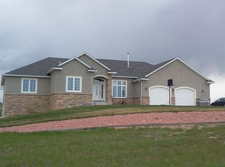 1812 Black Bear Ct, Cheyenne, WY 82009